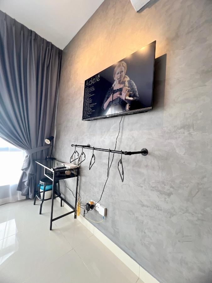 Malacca The Apple Residence & Suites Infinity Pool By Nestcove מראה חיצוני תמונה