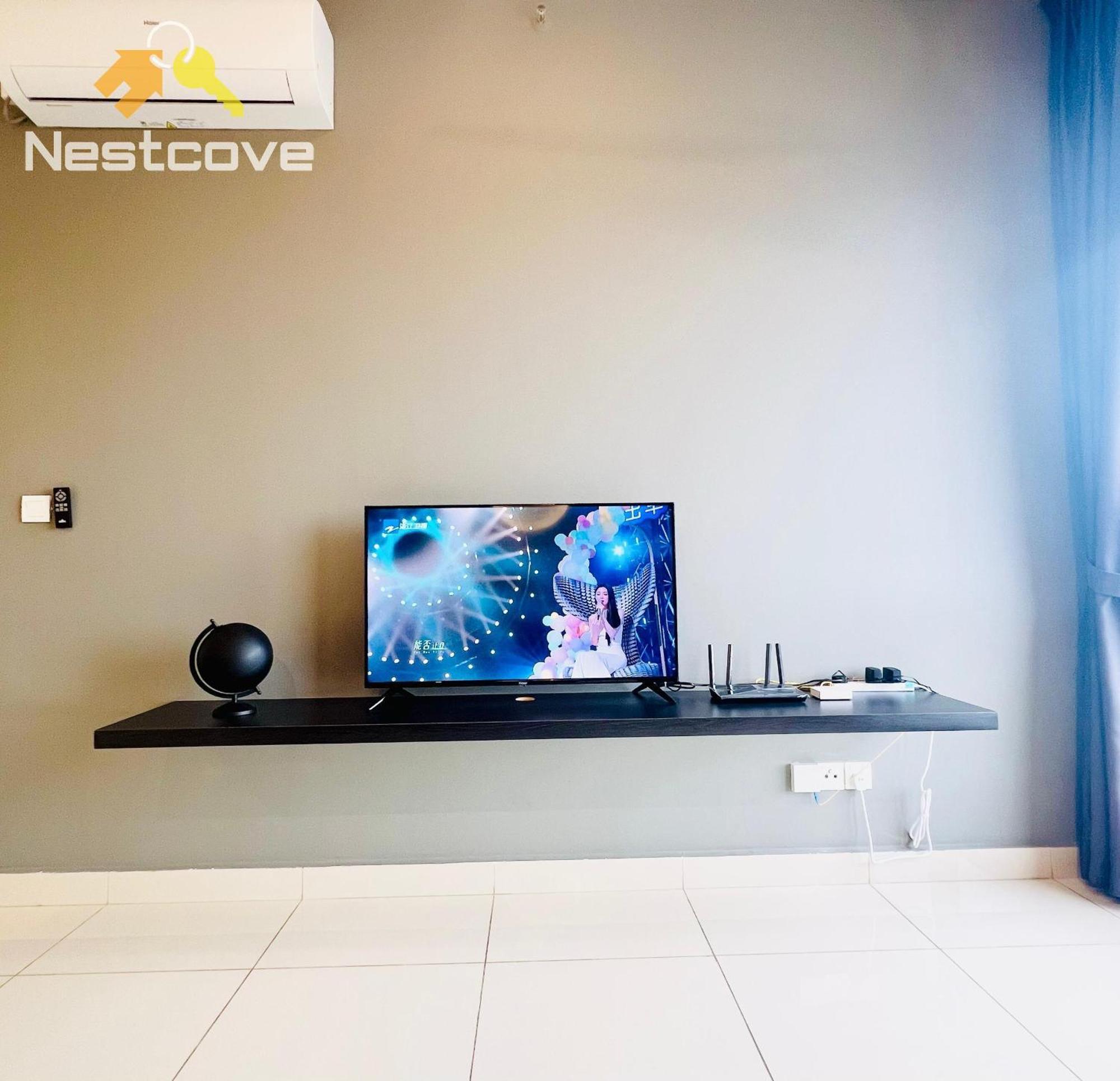 Malacca The Apple Residence & Suites Infinity Pool By Nestcove מראה חיצוני תמונה